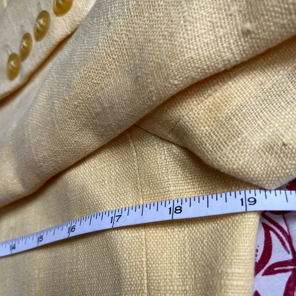 Harve Benard soft yellow 100% linen blazer - Picture 6 of 7